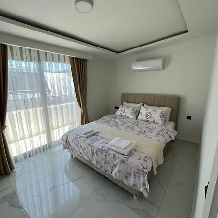 3-1 Duplex 500 Meters To Cleopatra Apartament *