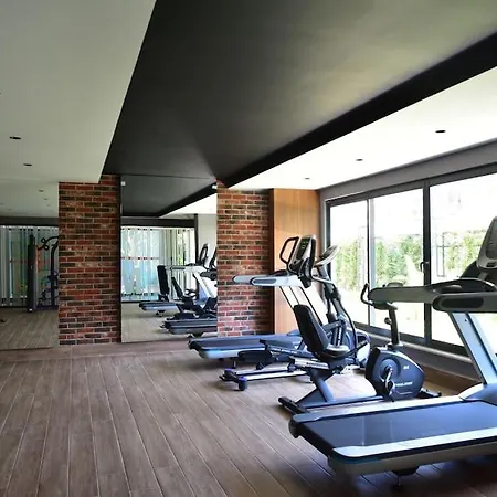 3-1 Duplex 500 Meters To Cleopatra Apartament *